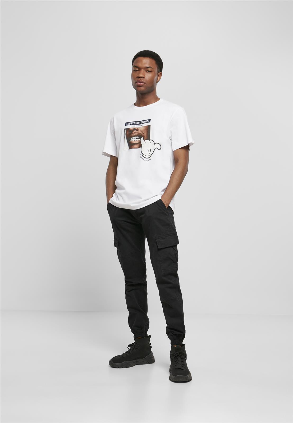 Cayler and Sons Trust Your Dentist T-Shirt XXL Weiß